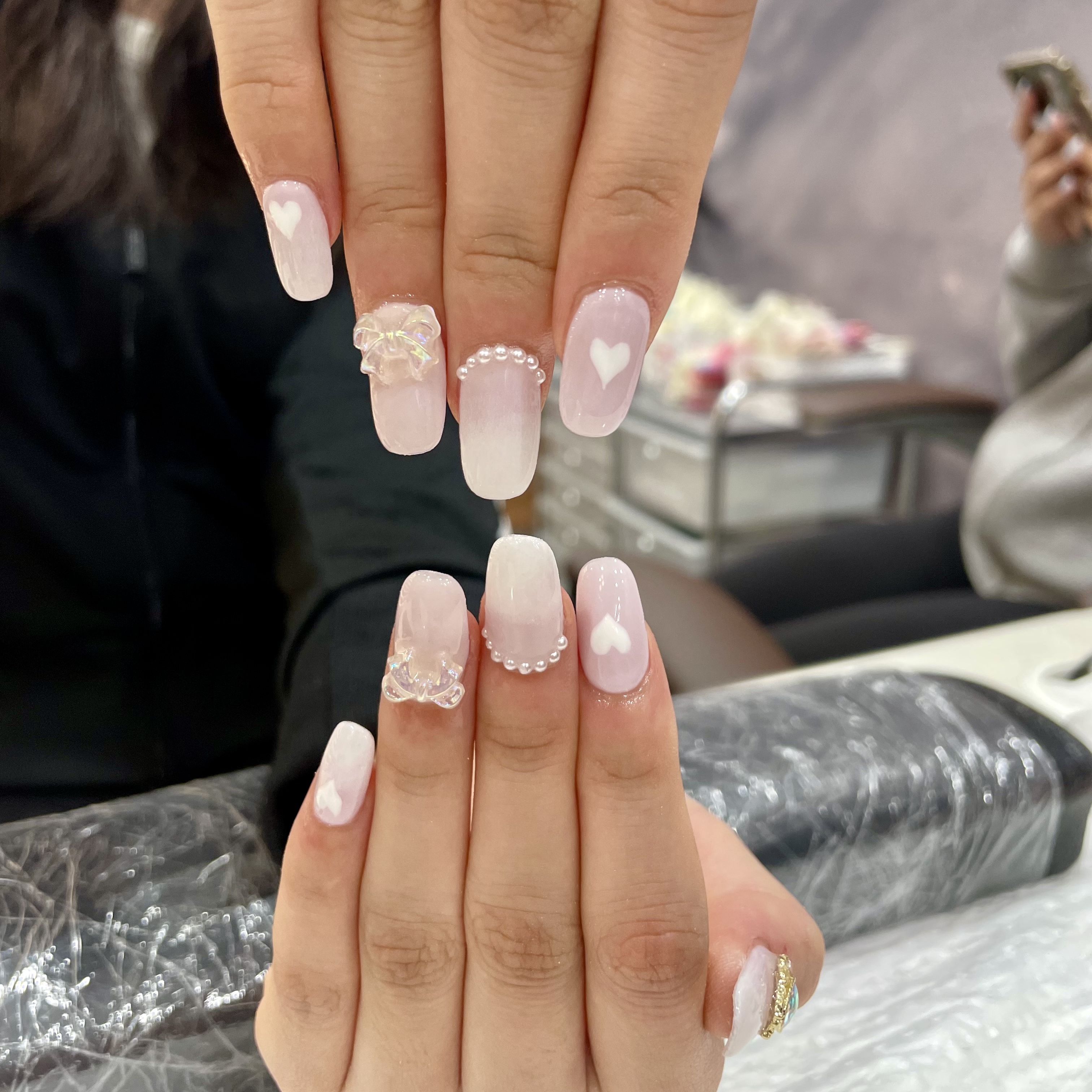 GET PAMPERED AT LUX NAIL BAR & CO! - Southpoint